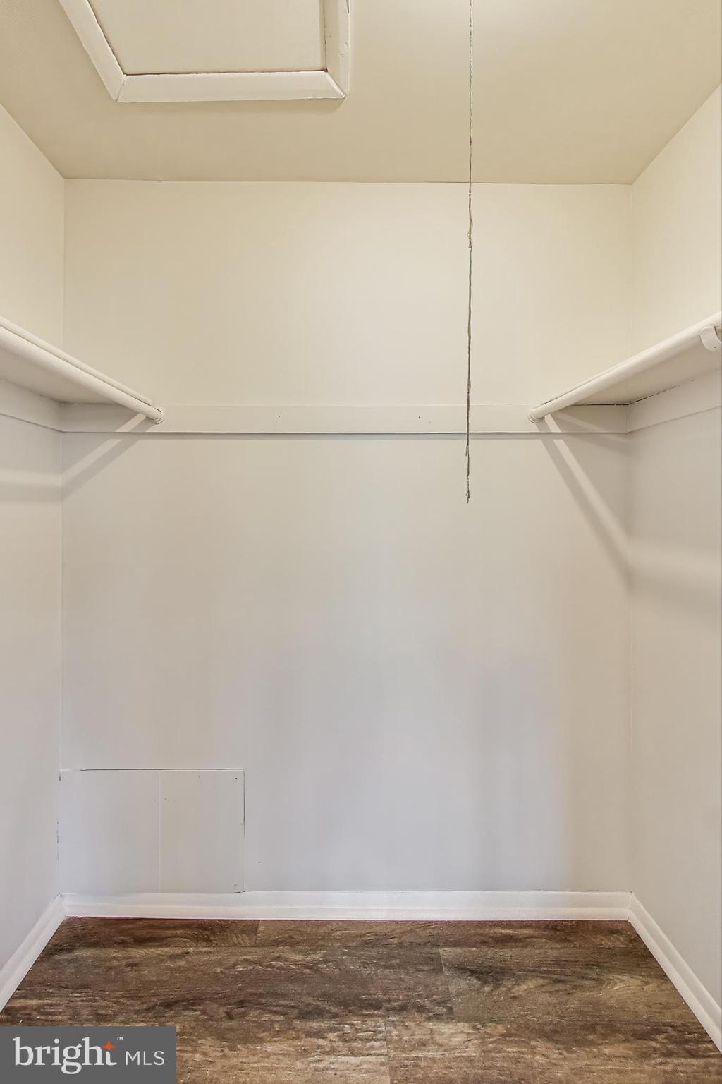 SUMMERHILL - Residential Lease