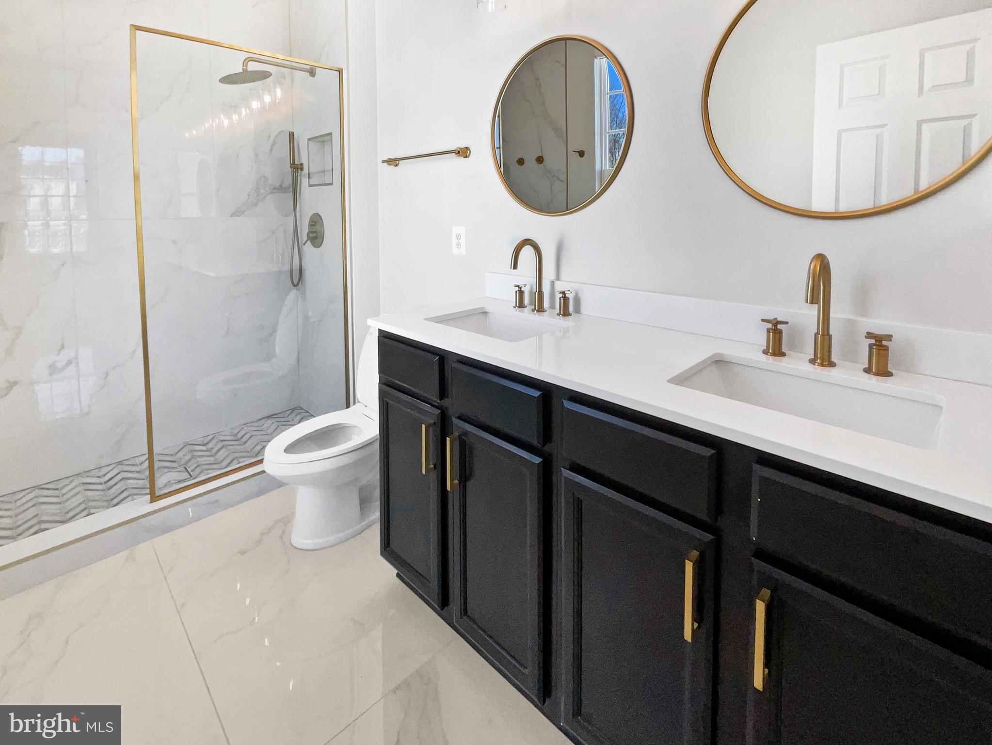 WOODLAND GROVE - Residential