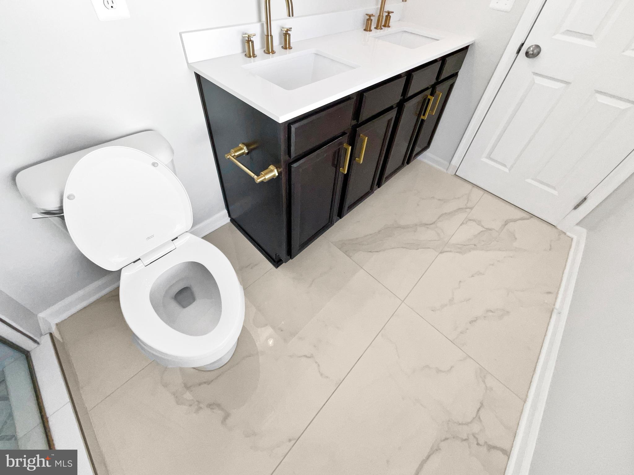 WOODLAND GROVE - Residential