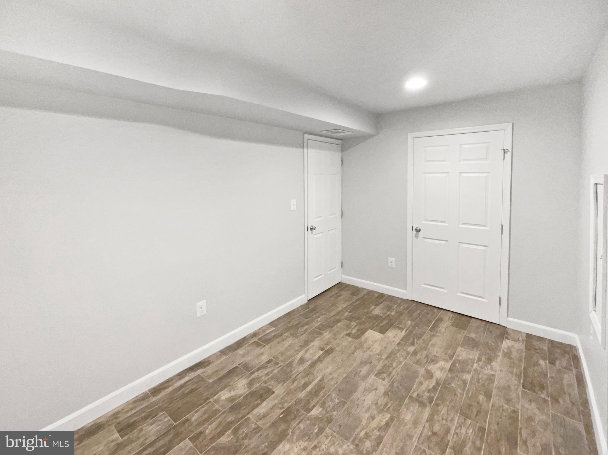 WOODLAND GROVE - Residential