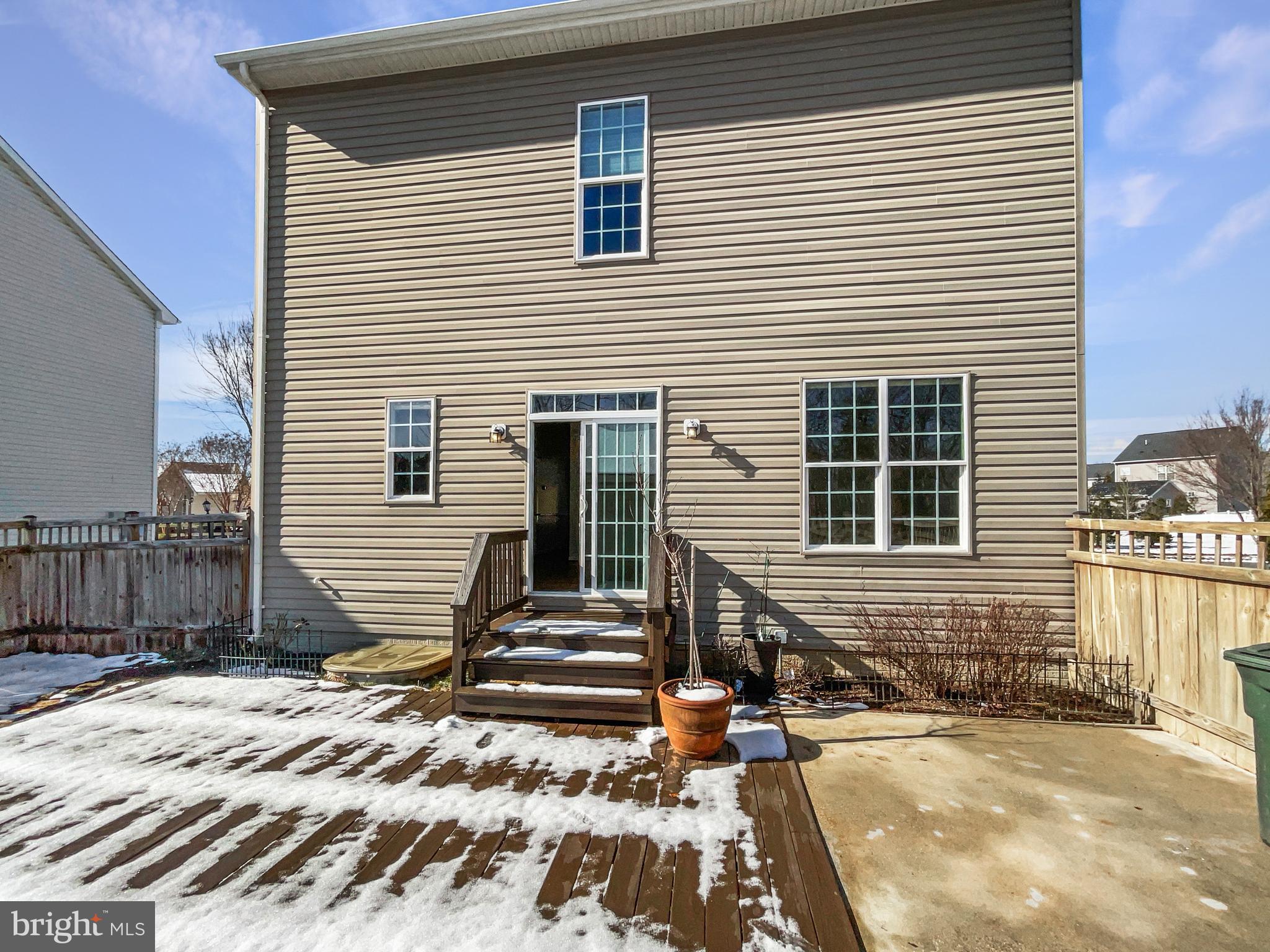 WOODLAND GROVE - Residential