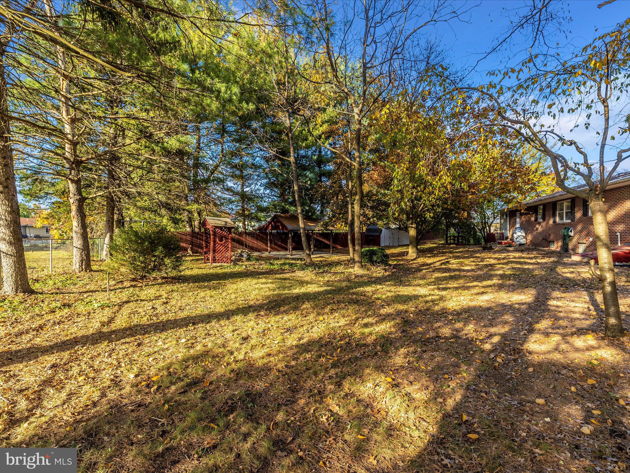 MAPLE RIDGE - Residential