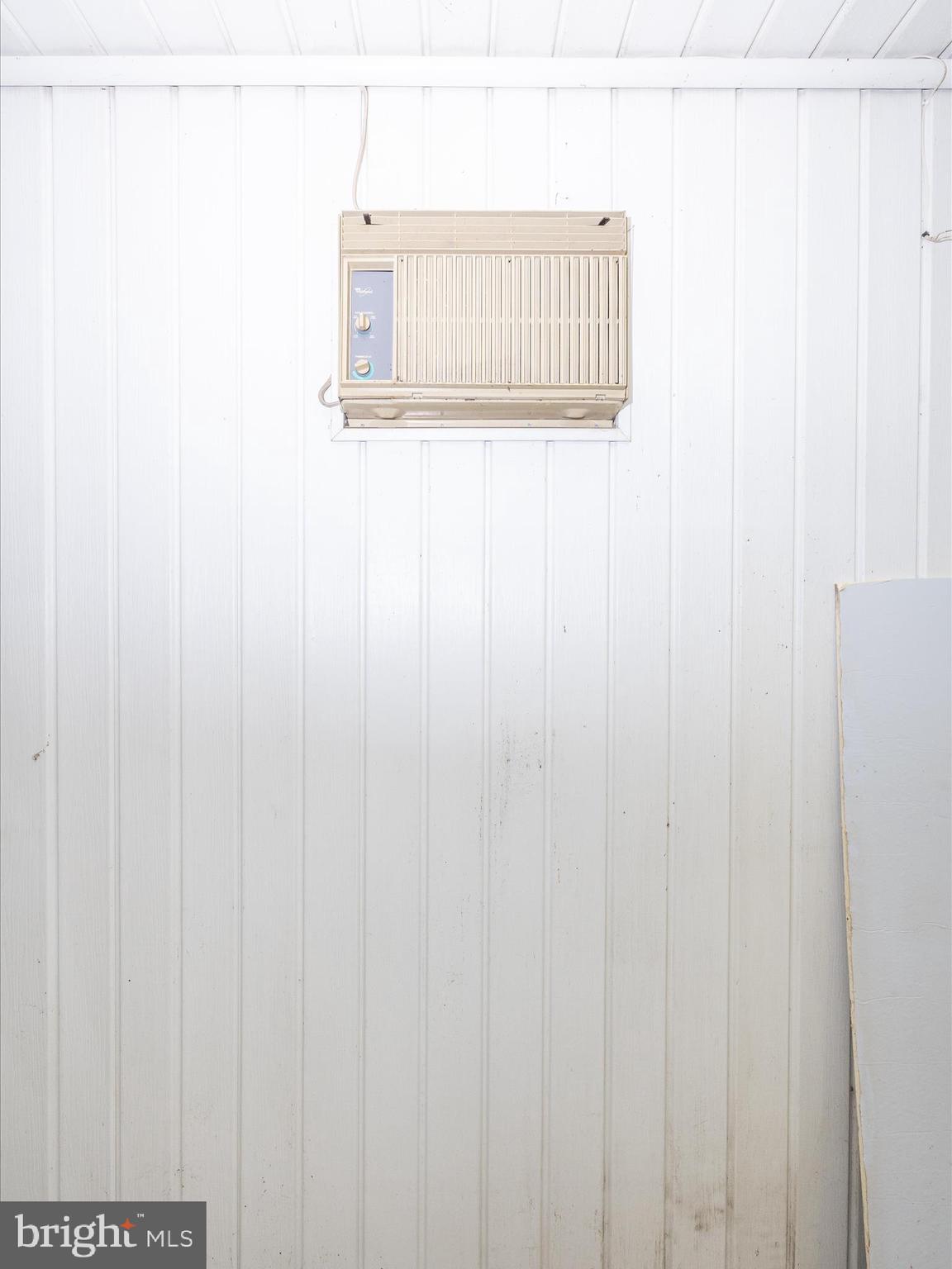 MAPLE RIDGE - Residential