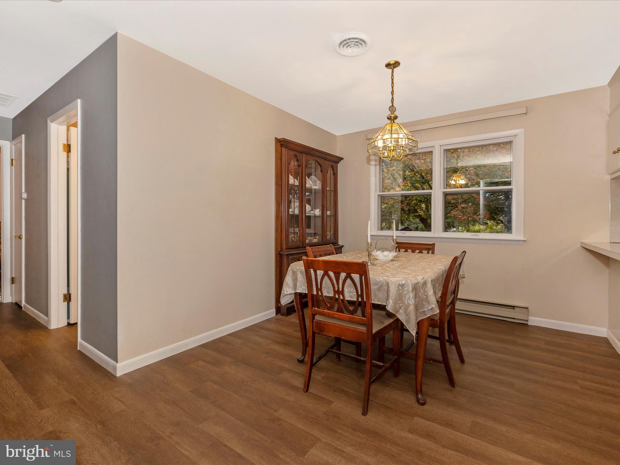 MAPLE RIDGE - Residential