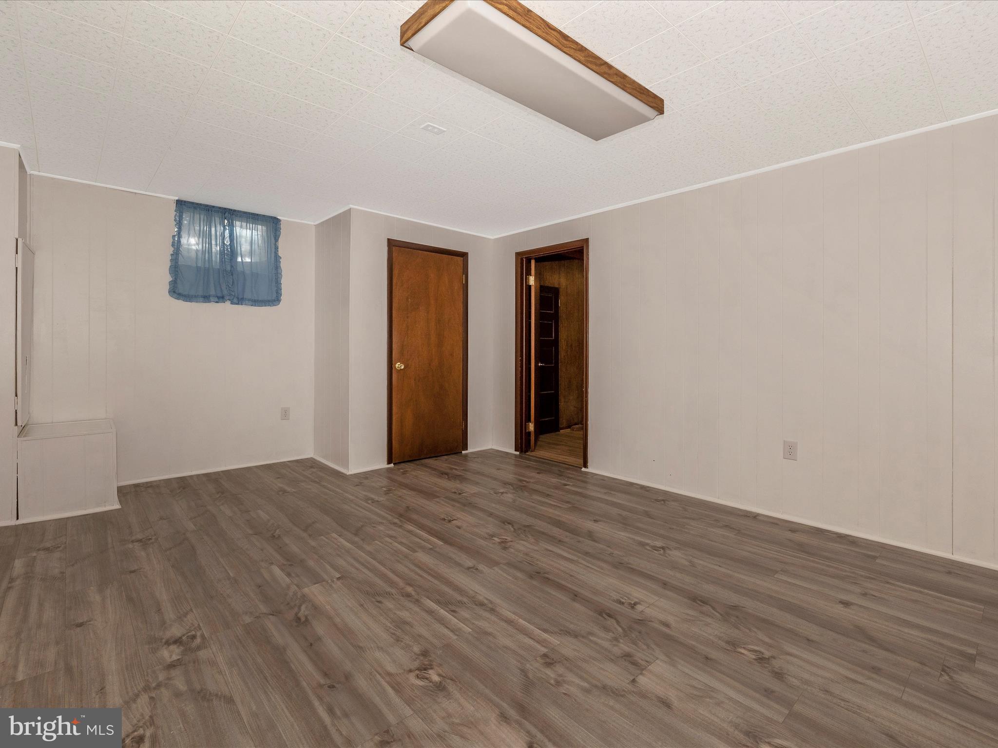 MAPLE RIDGE - Residential