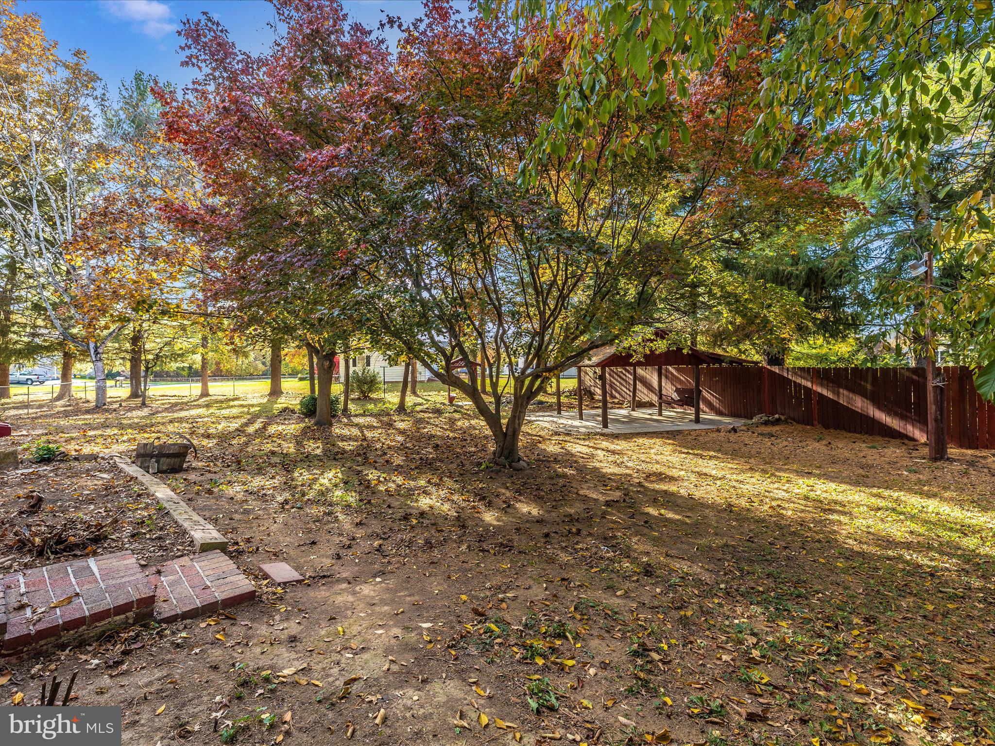 MAPLE RIDGE - Residential