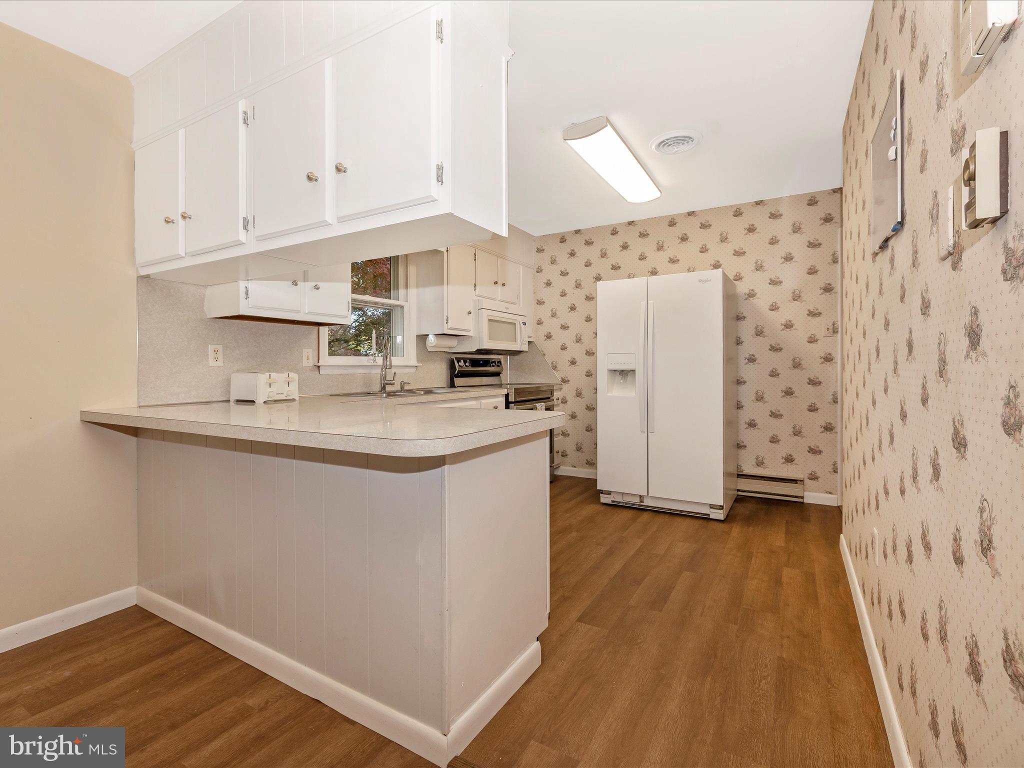 MAPLE RIDGE - Residential