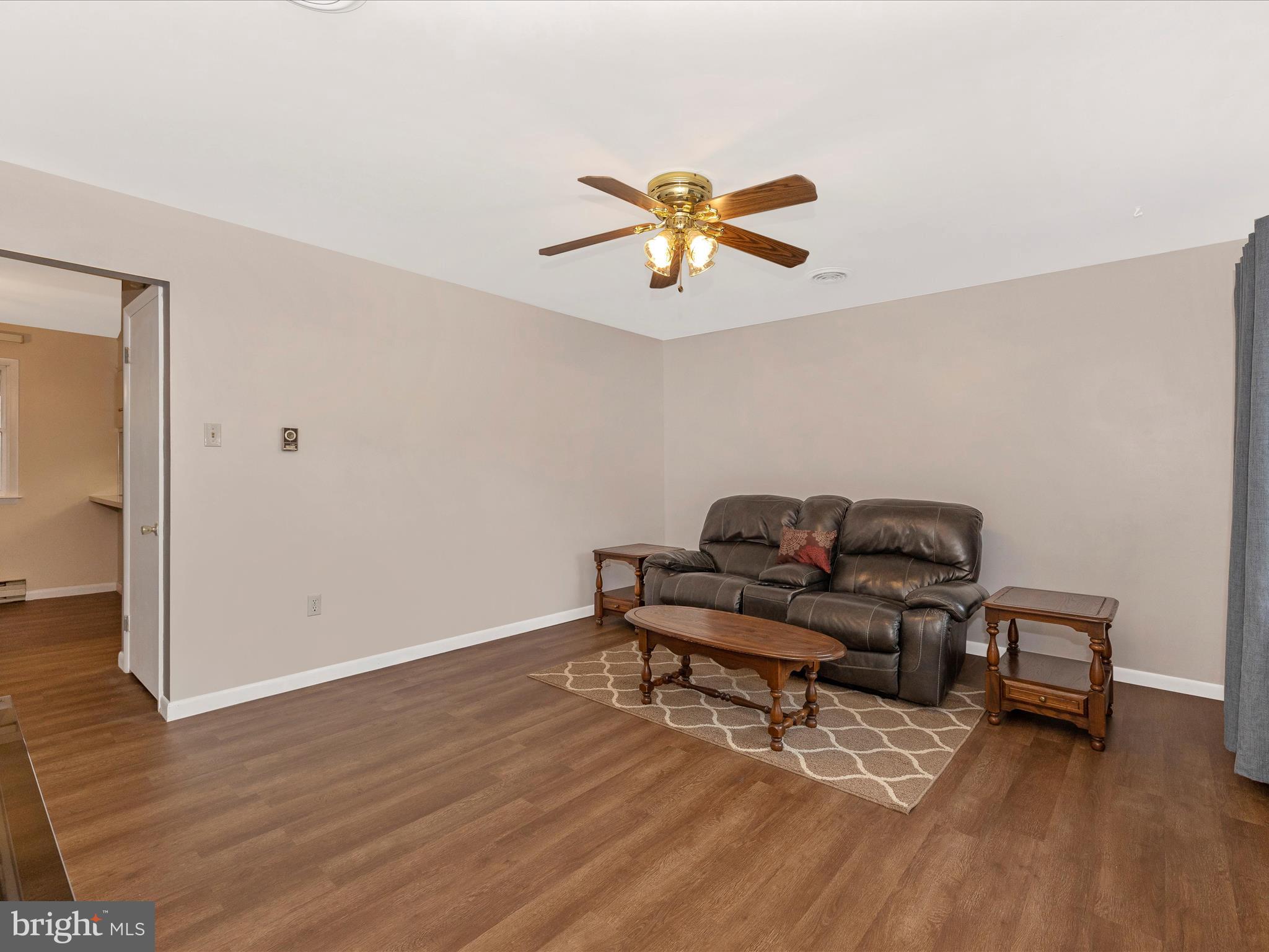 MAPLE RIDGE - Residential