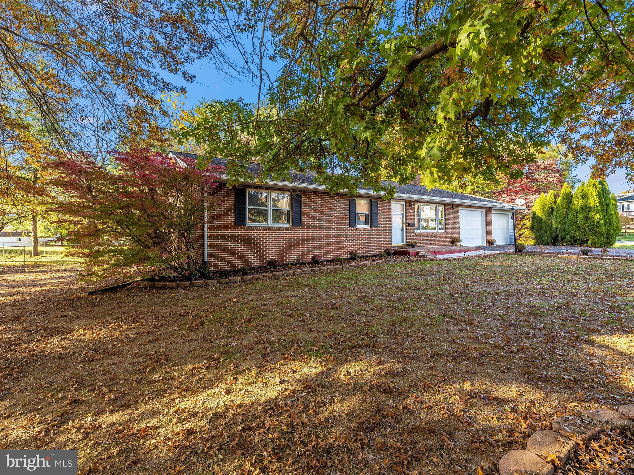 MAPLE RIDGE - Residential