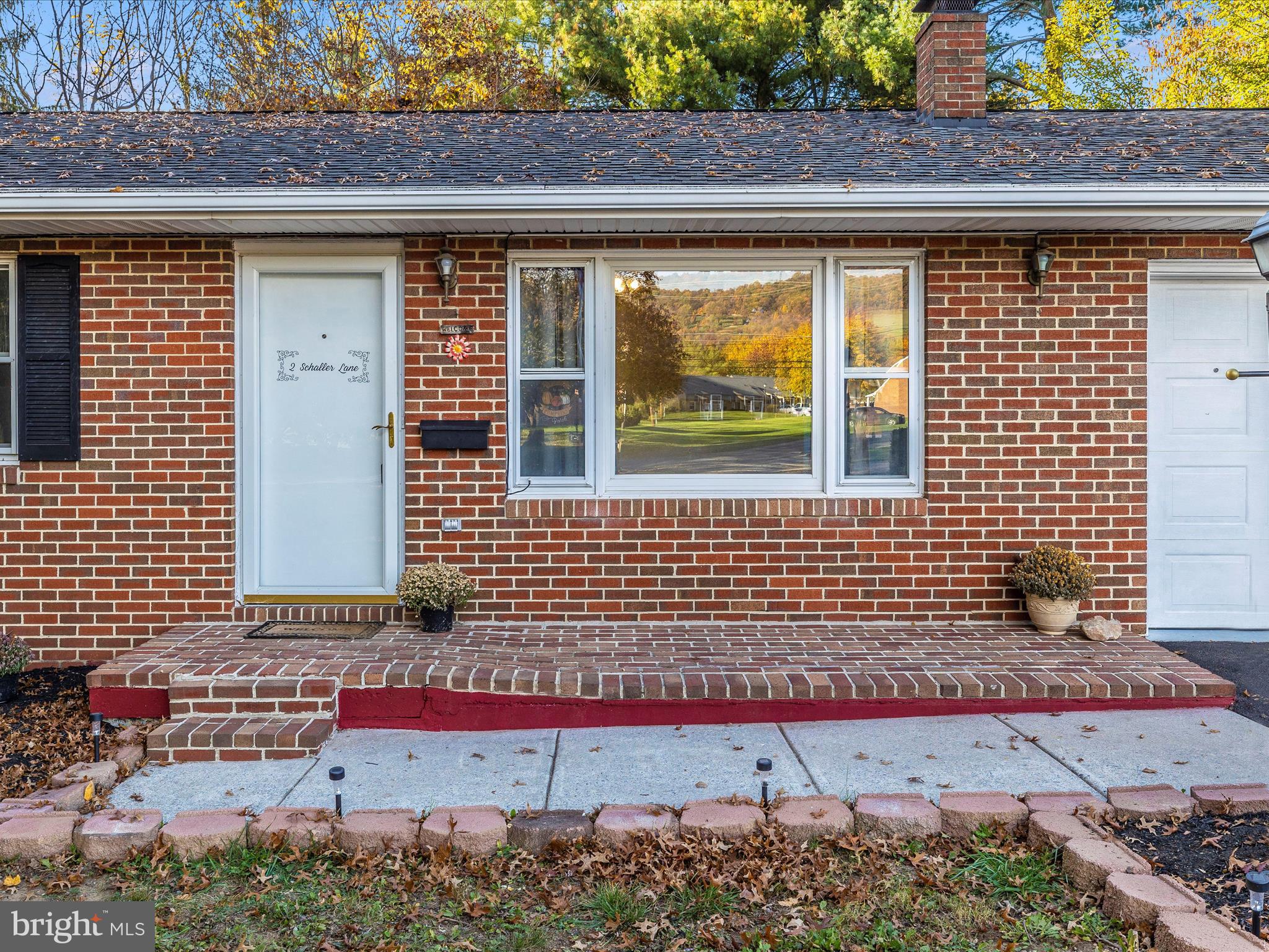 MAPLE RIDGE - Residential