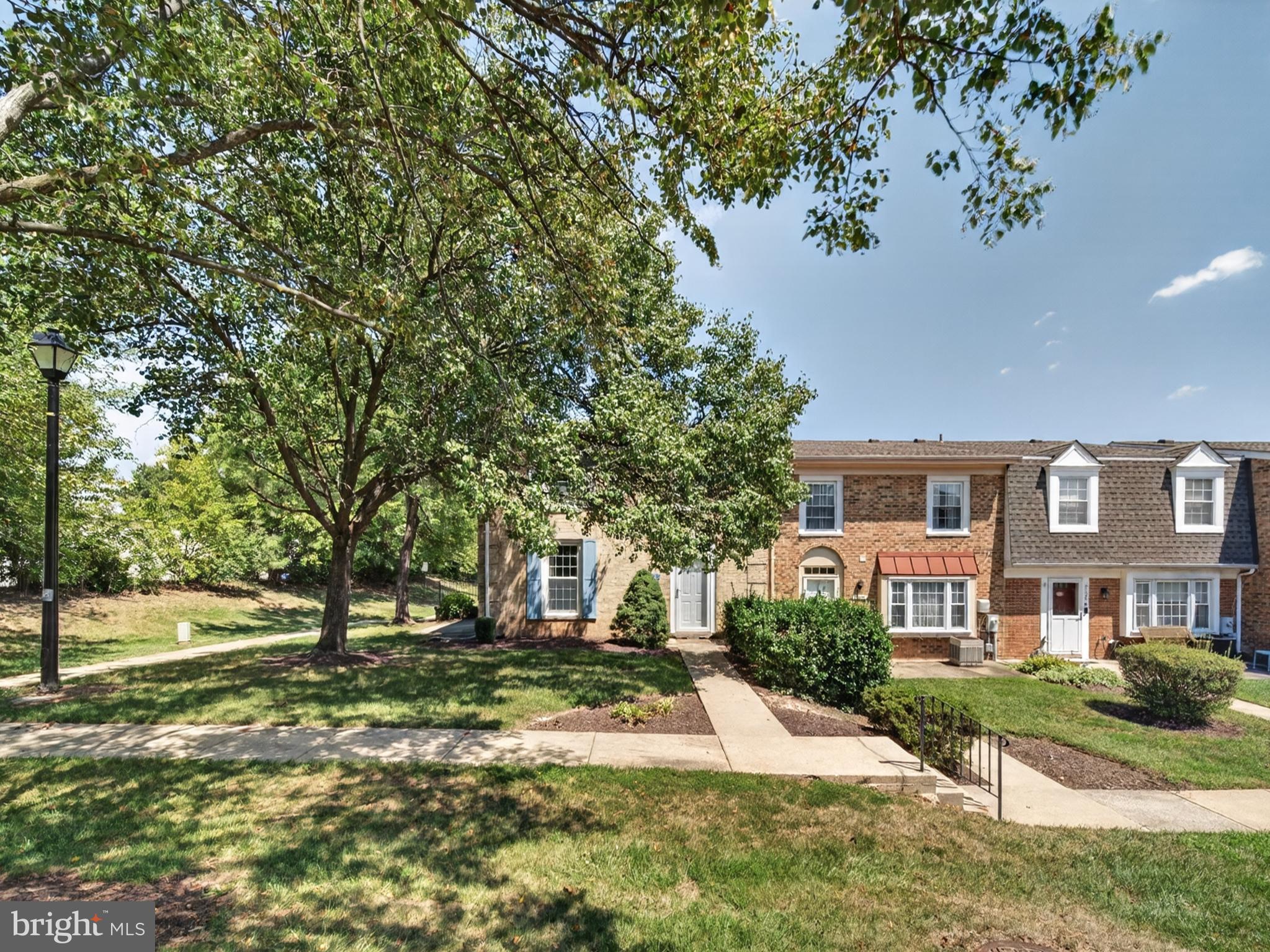 9035 N LAUREL ROAD F