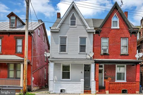 Multifamily For Sale - 1127 Walnut Street<br/> LEBANON, PA 17042