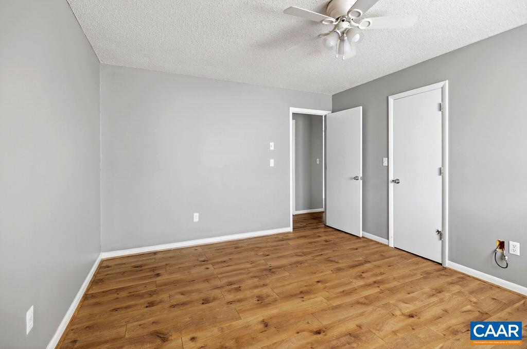 VILLAGE PLACE - Residential