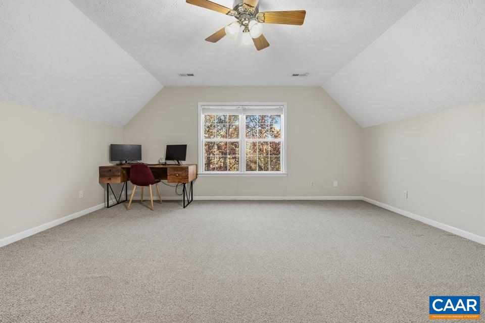 LAKE MONTICELLO - Residential