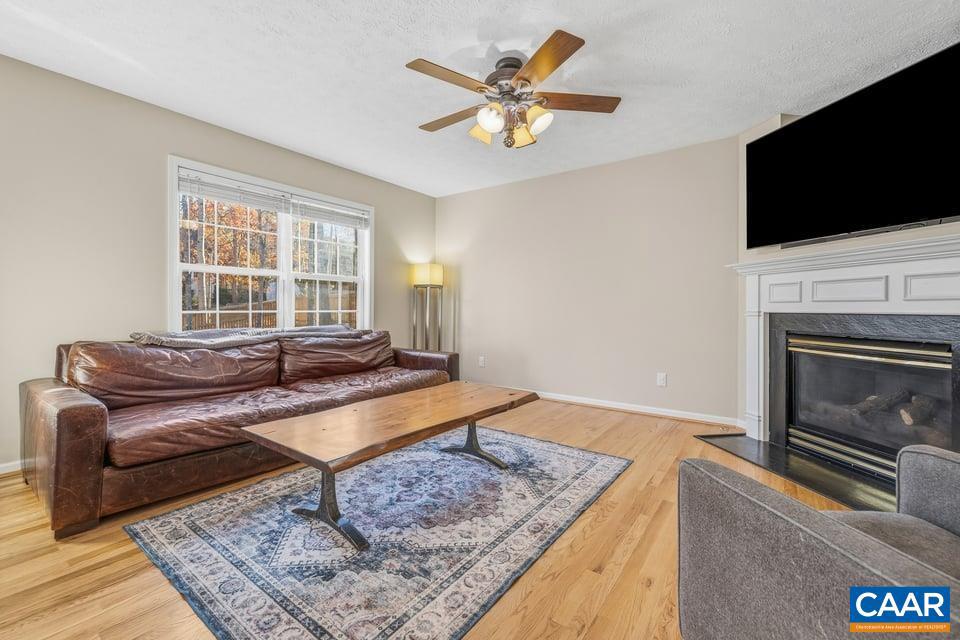 LAKE MONTICELLO - Residential