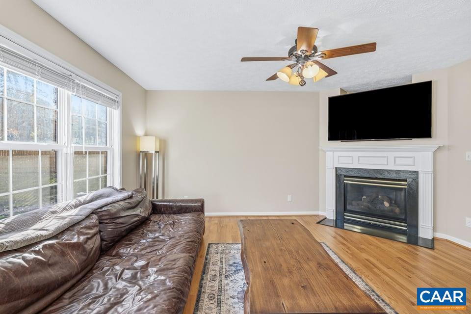 LAKE MONTICELLO - Residential