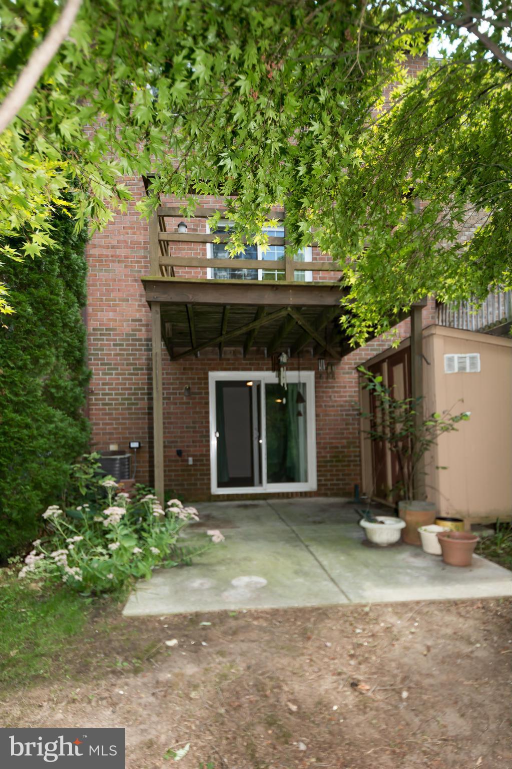 HUNTERS RUN - Residential