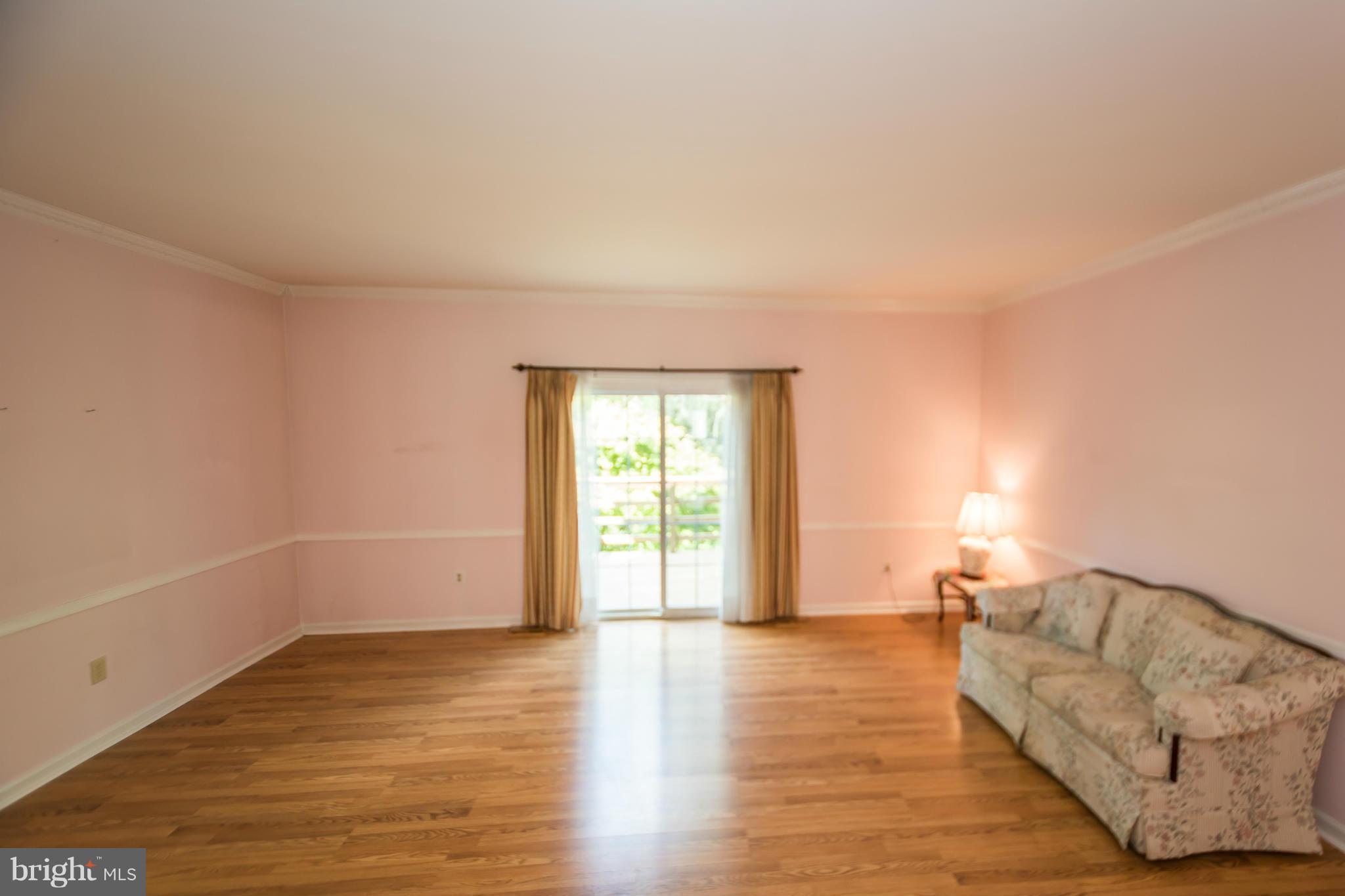 HUNTERS RUN - Residential