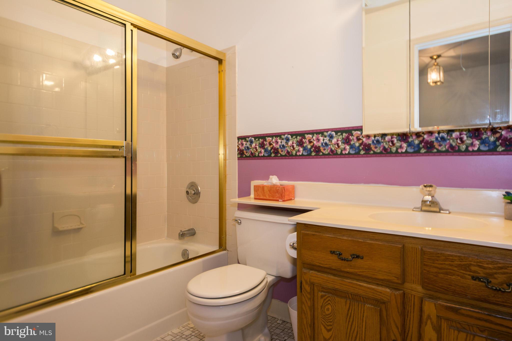 HUNTERS RUN - Residential