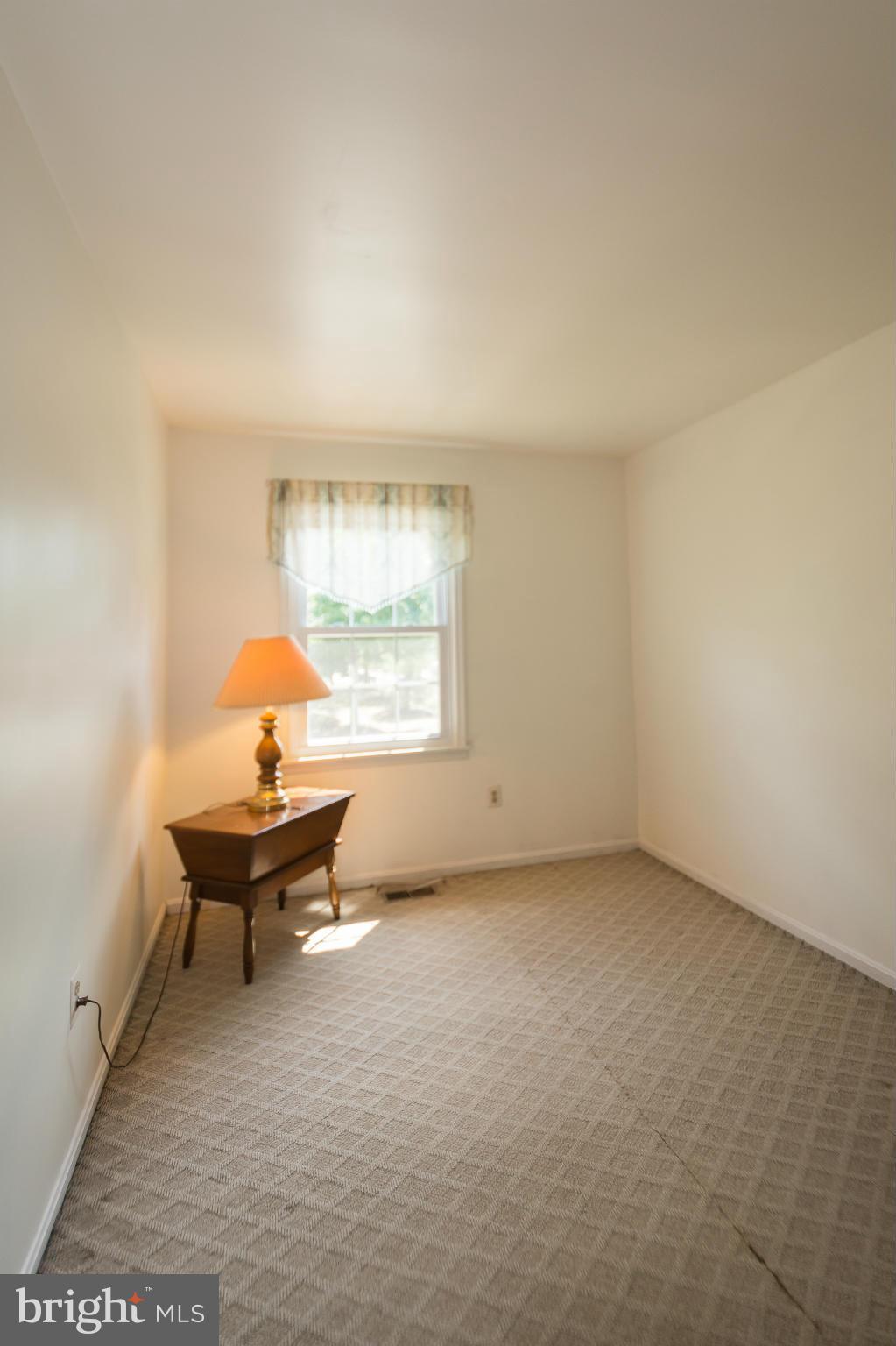 HUNTERS RUN - Residential