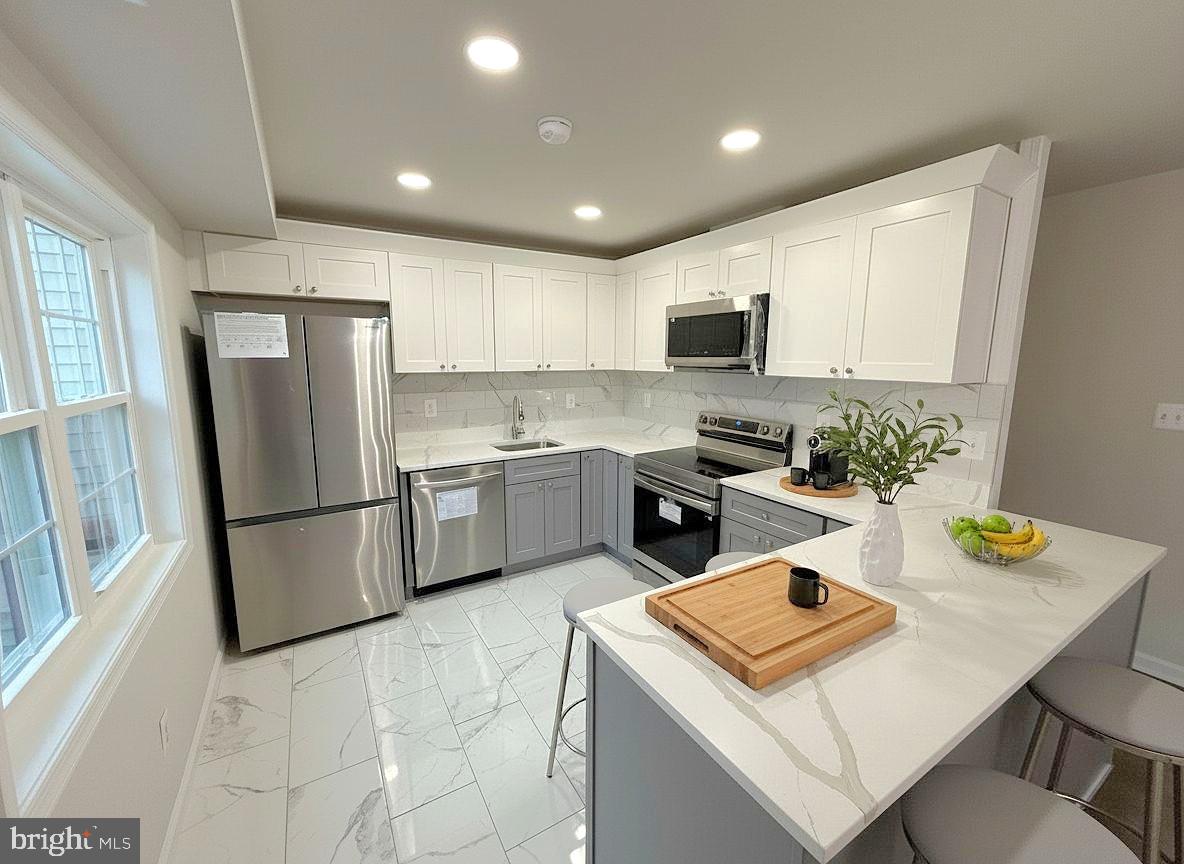 5305 ANCHOR COURT
