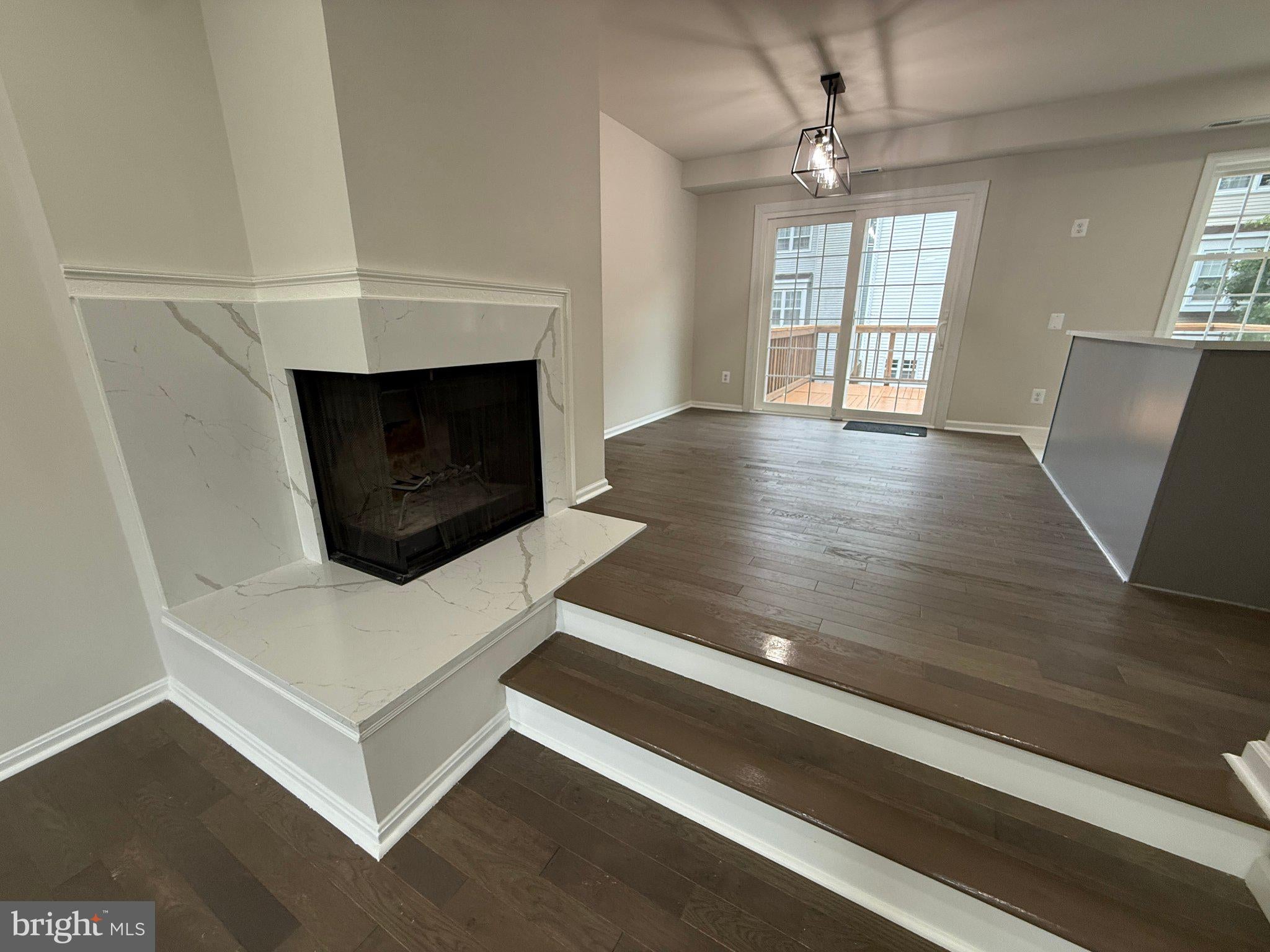5305 ANCHOR COURT