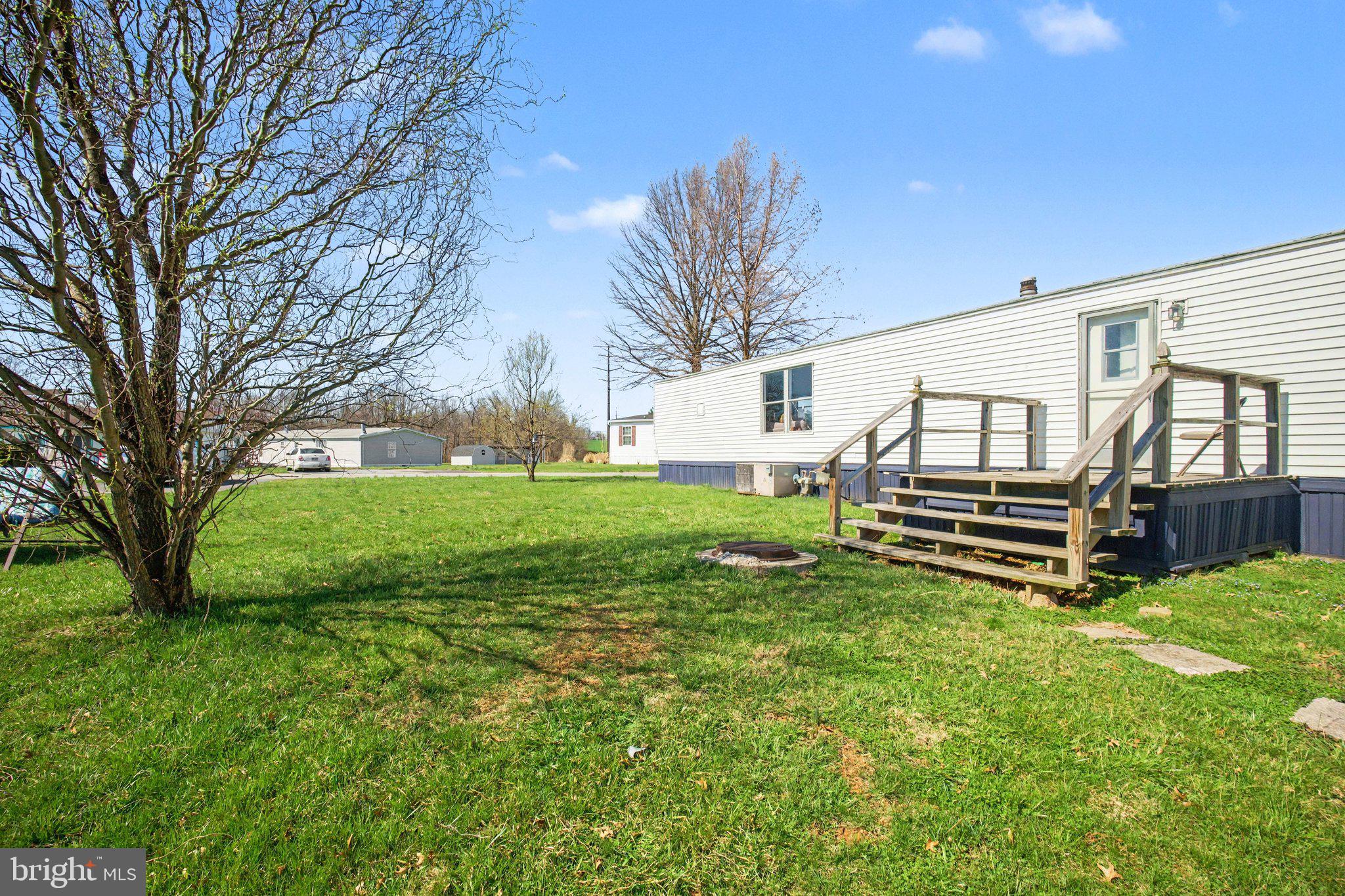 ROLLING HILLS ESTATES - Residential