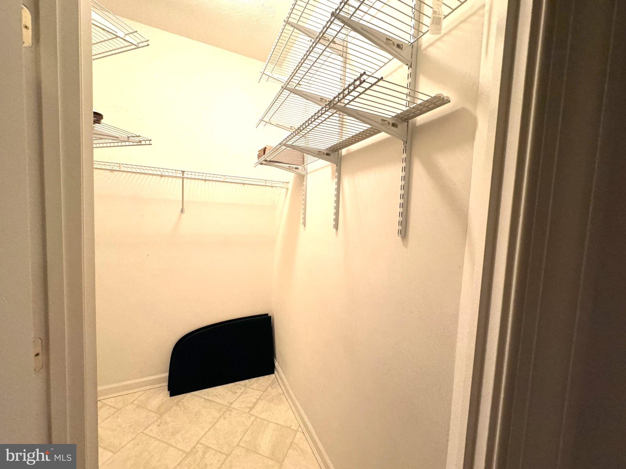 PERRY HALL FARMS - Residential