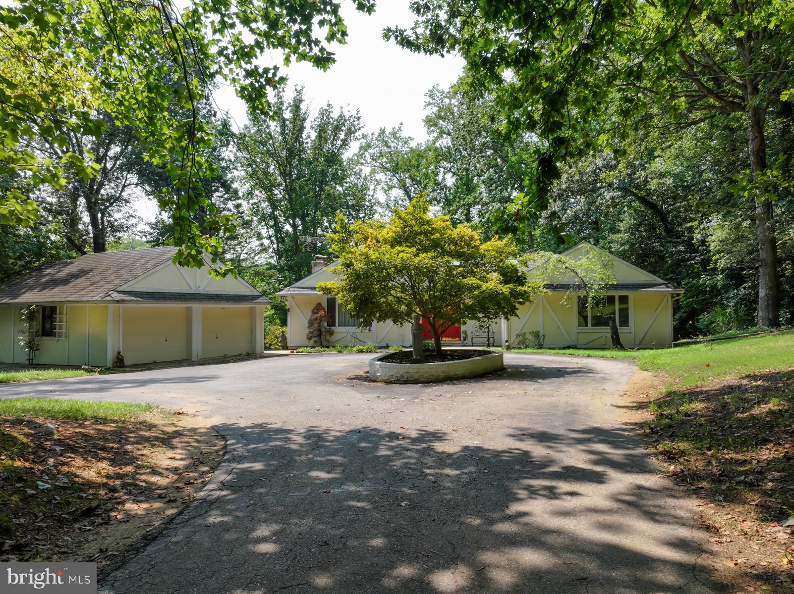 314 KINGSBERRY DRIVE