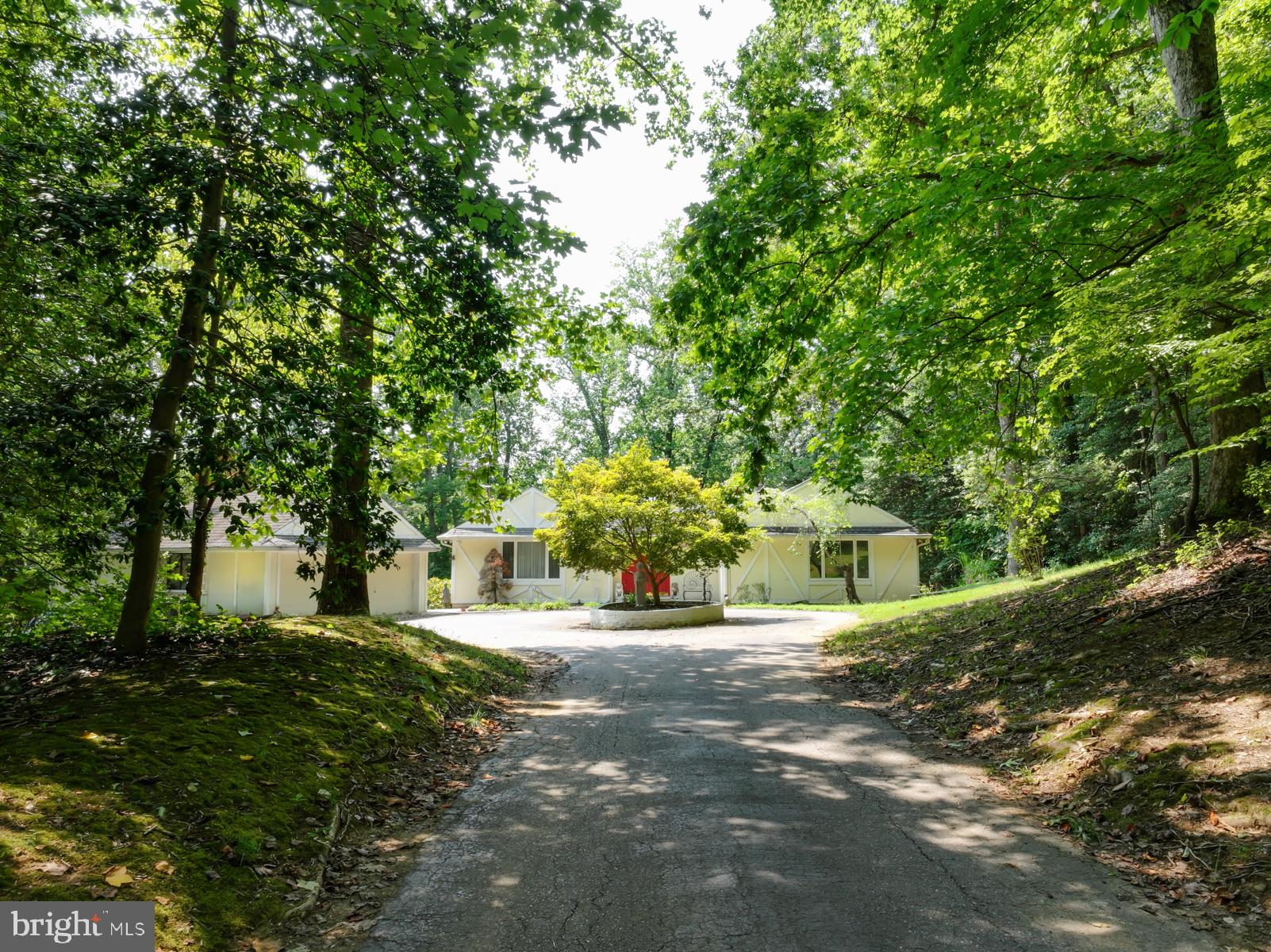 314 KINGSBERRY DRIVE
