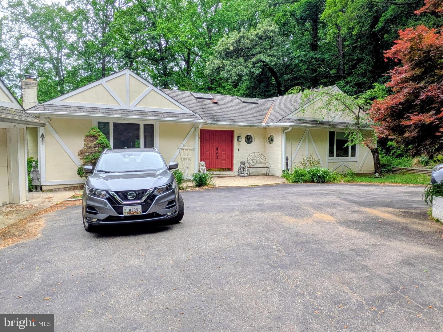 314 KINGSBERRY DRIVE