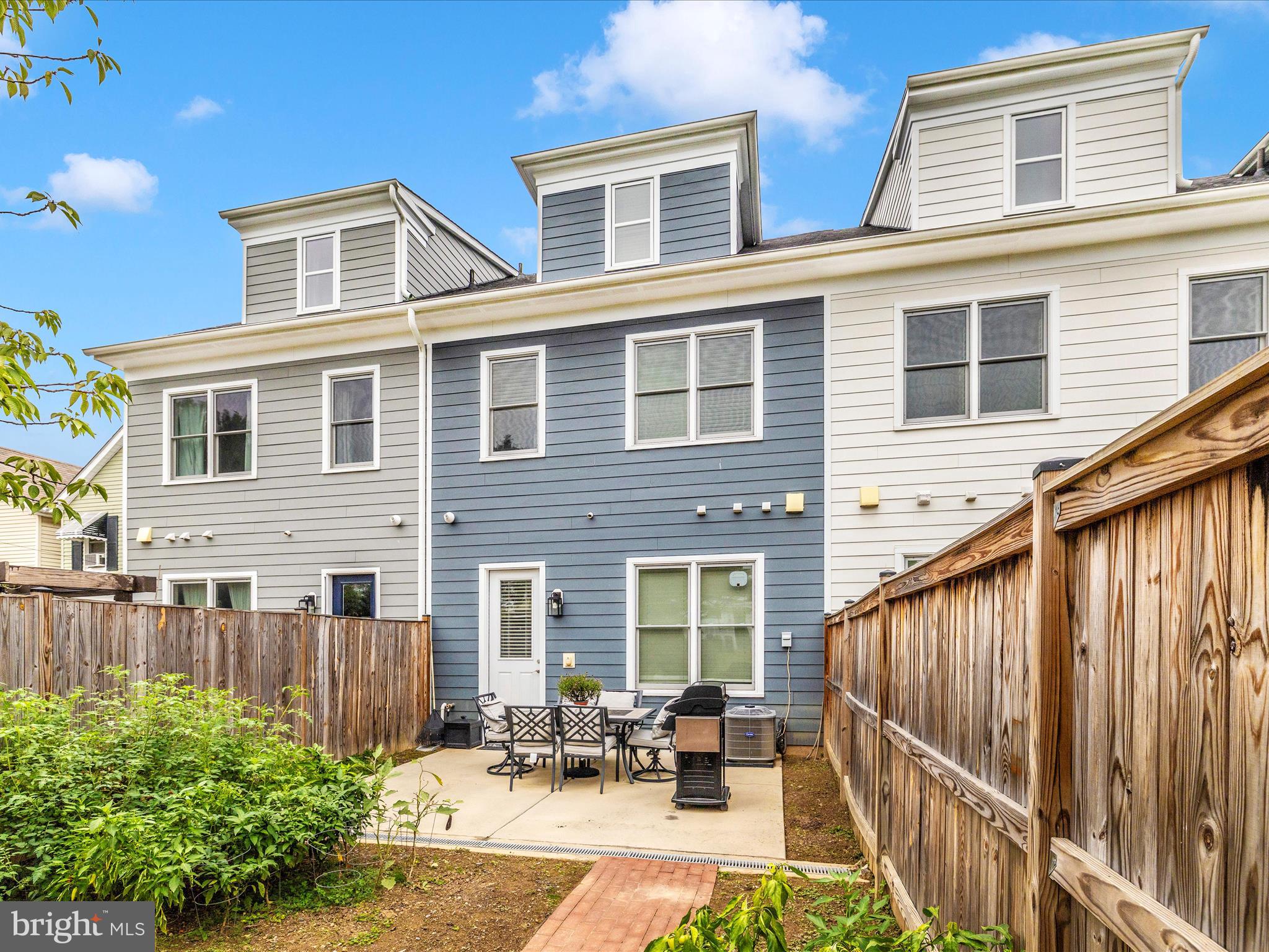 FREDERICK HISTORIC DISTRICT - Residential