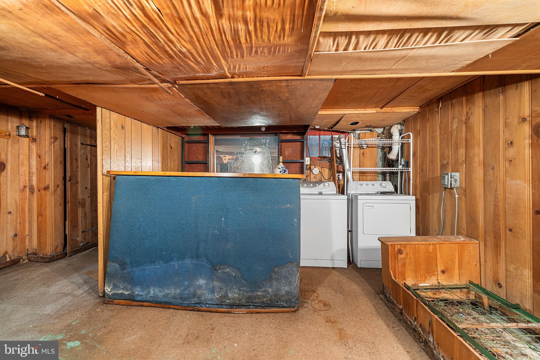 OLD OAKS - Residential