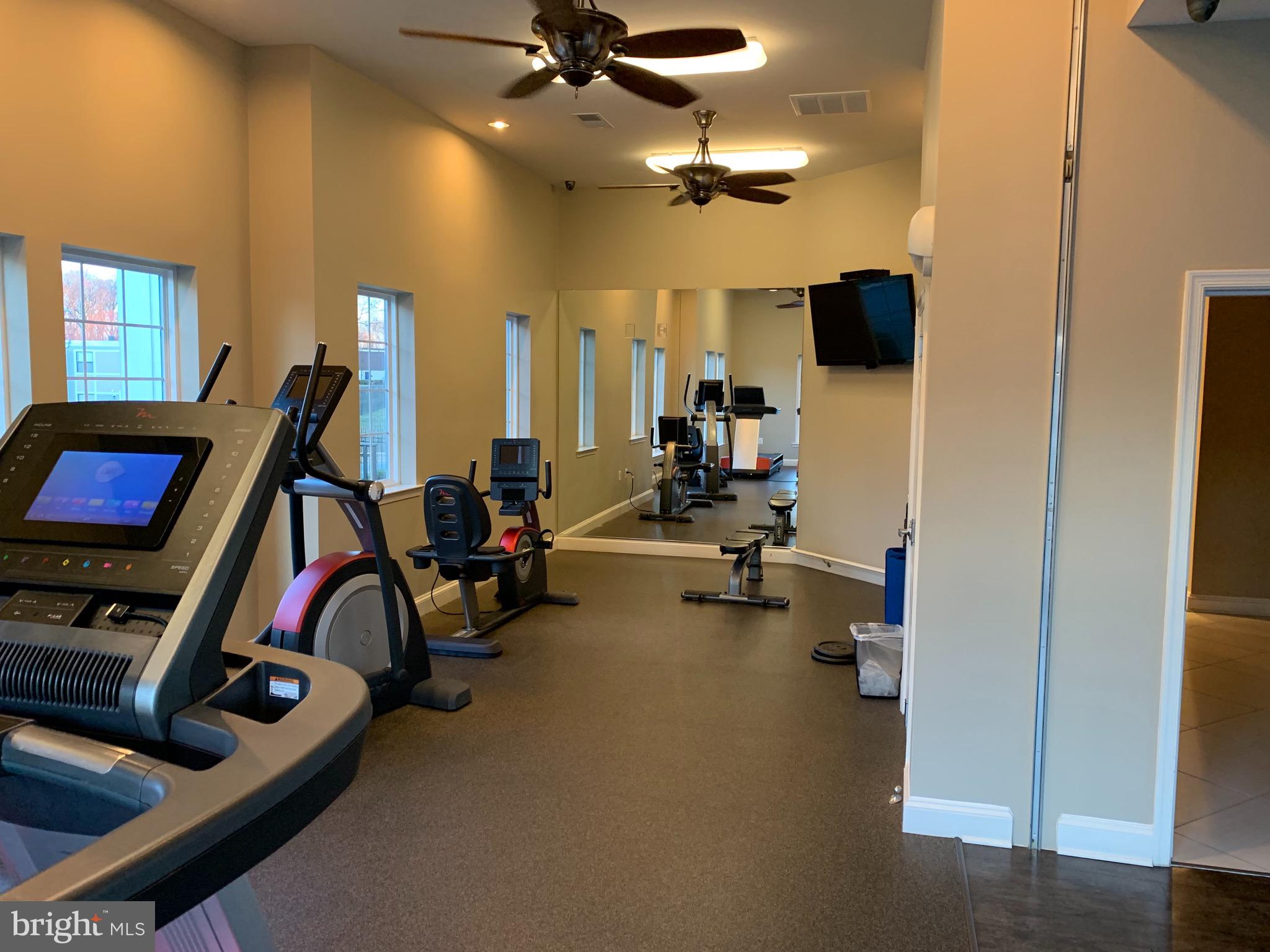 THE ADDISON AT ST PAUL - Residential