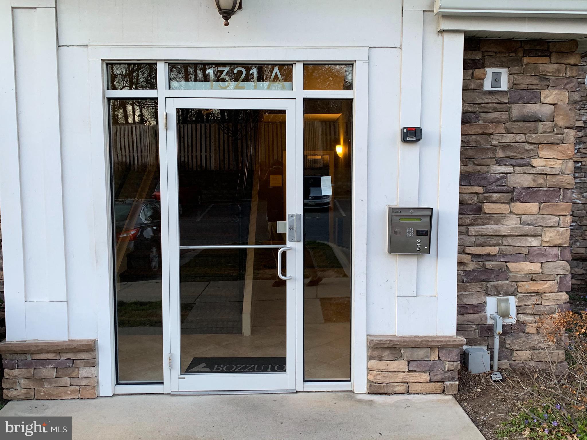 THE ADDISON AT ST PAUL - Residential