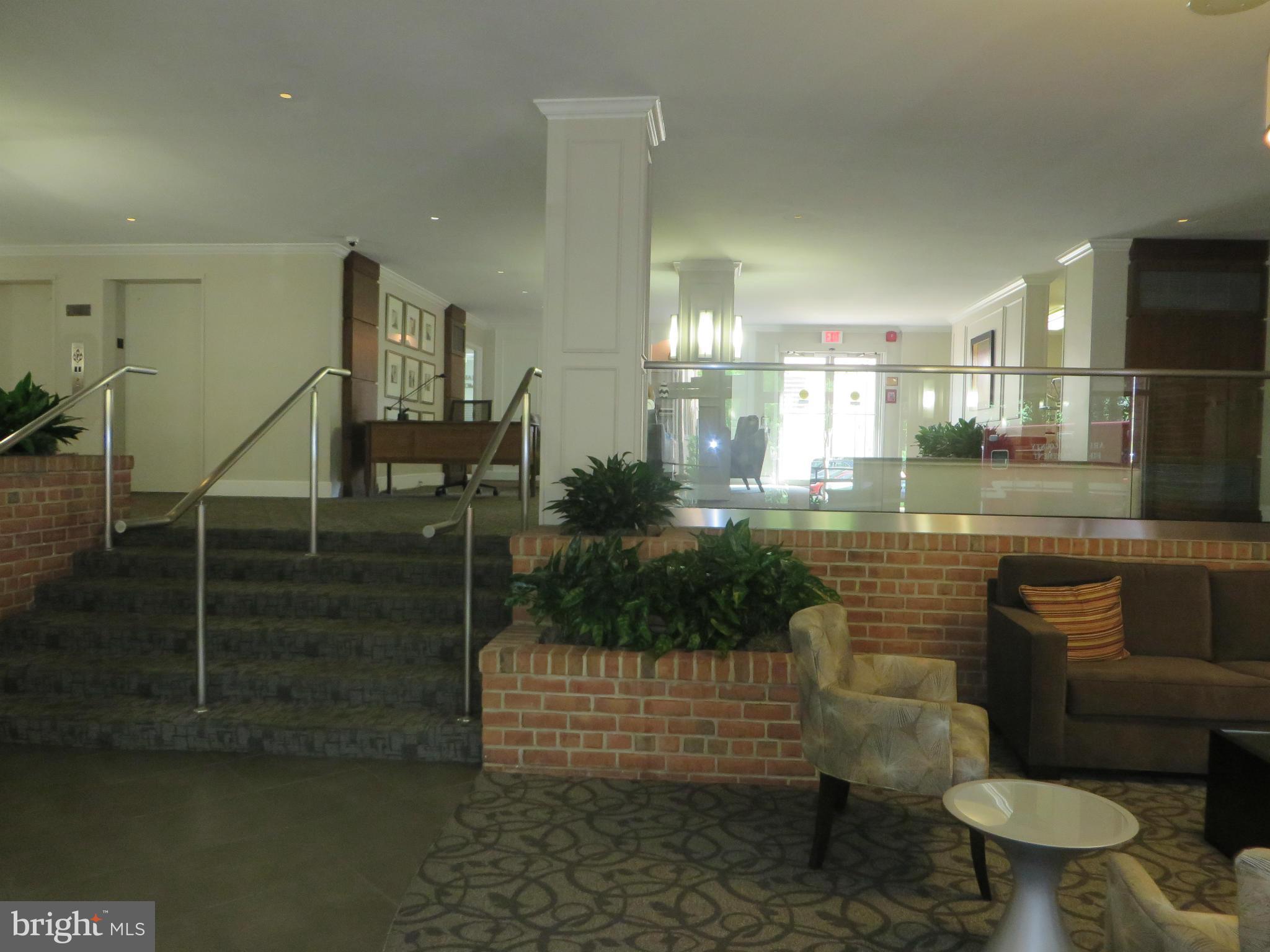 CARDINAL HOUSE - Residential Lease