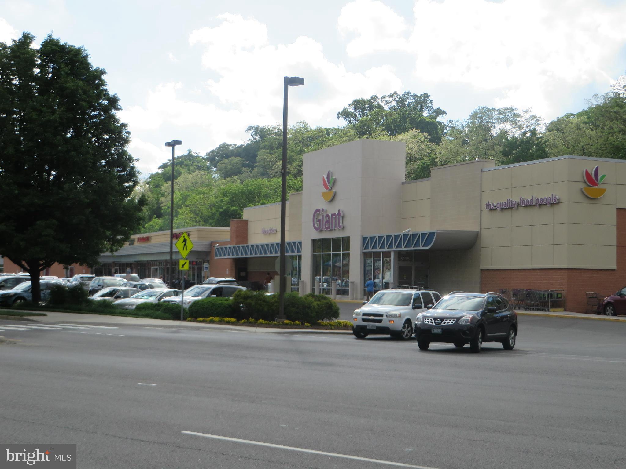 CARDINAL HOUSE - Residential Lease