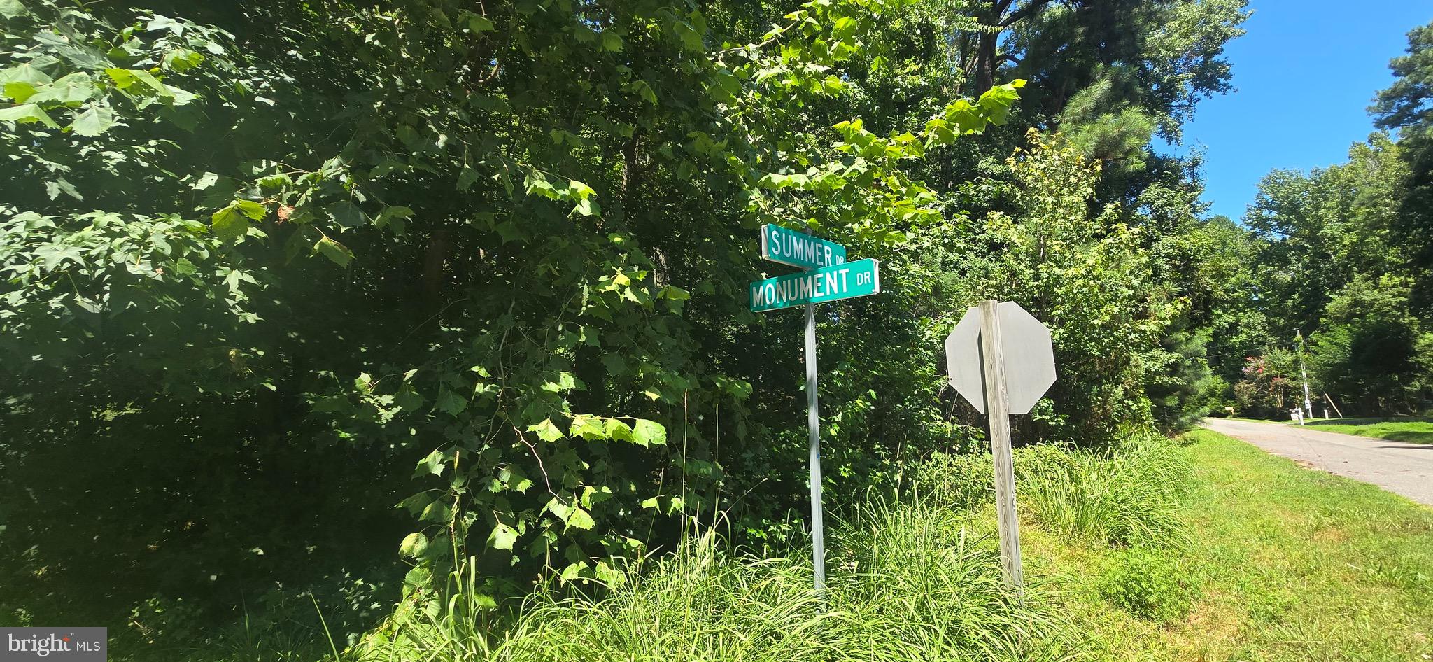 STRATFORD HARBOUR - Land