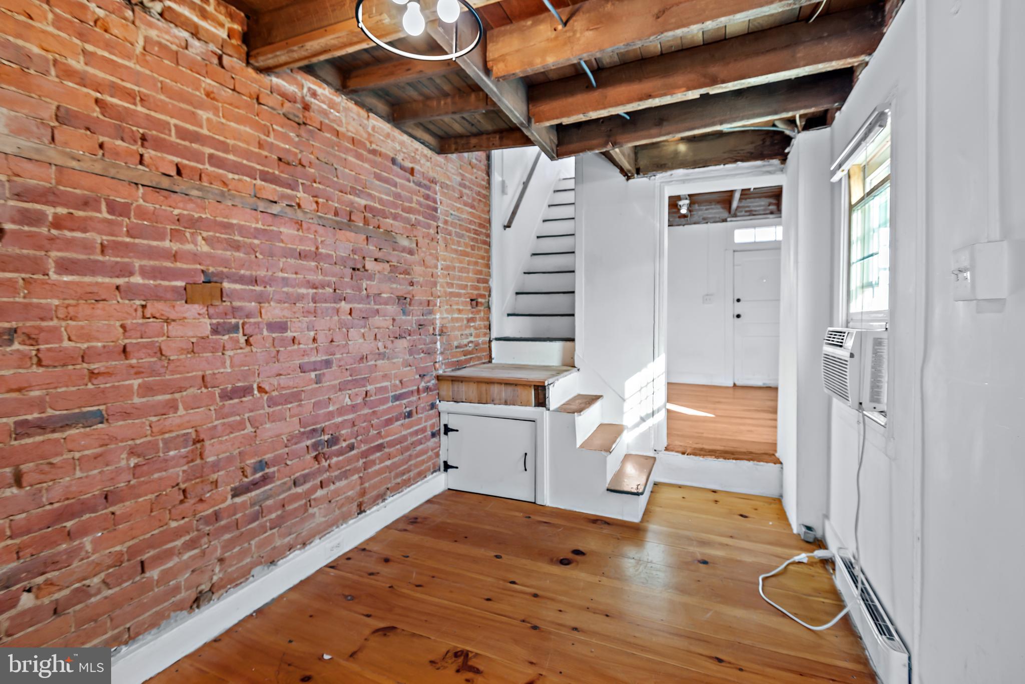 DOWNTOWN FREDERICK - Residential