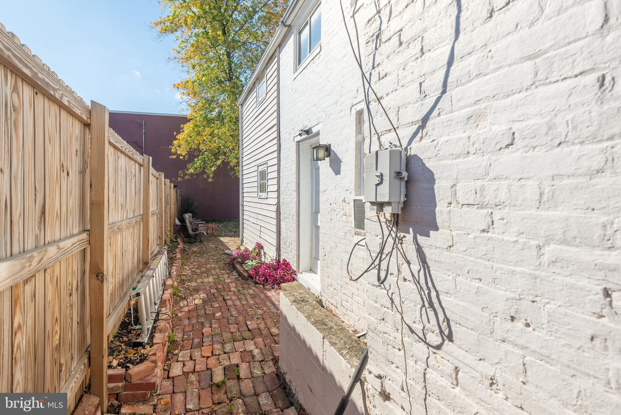 DOWNTOWN FREDERICK - Residential