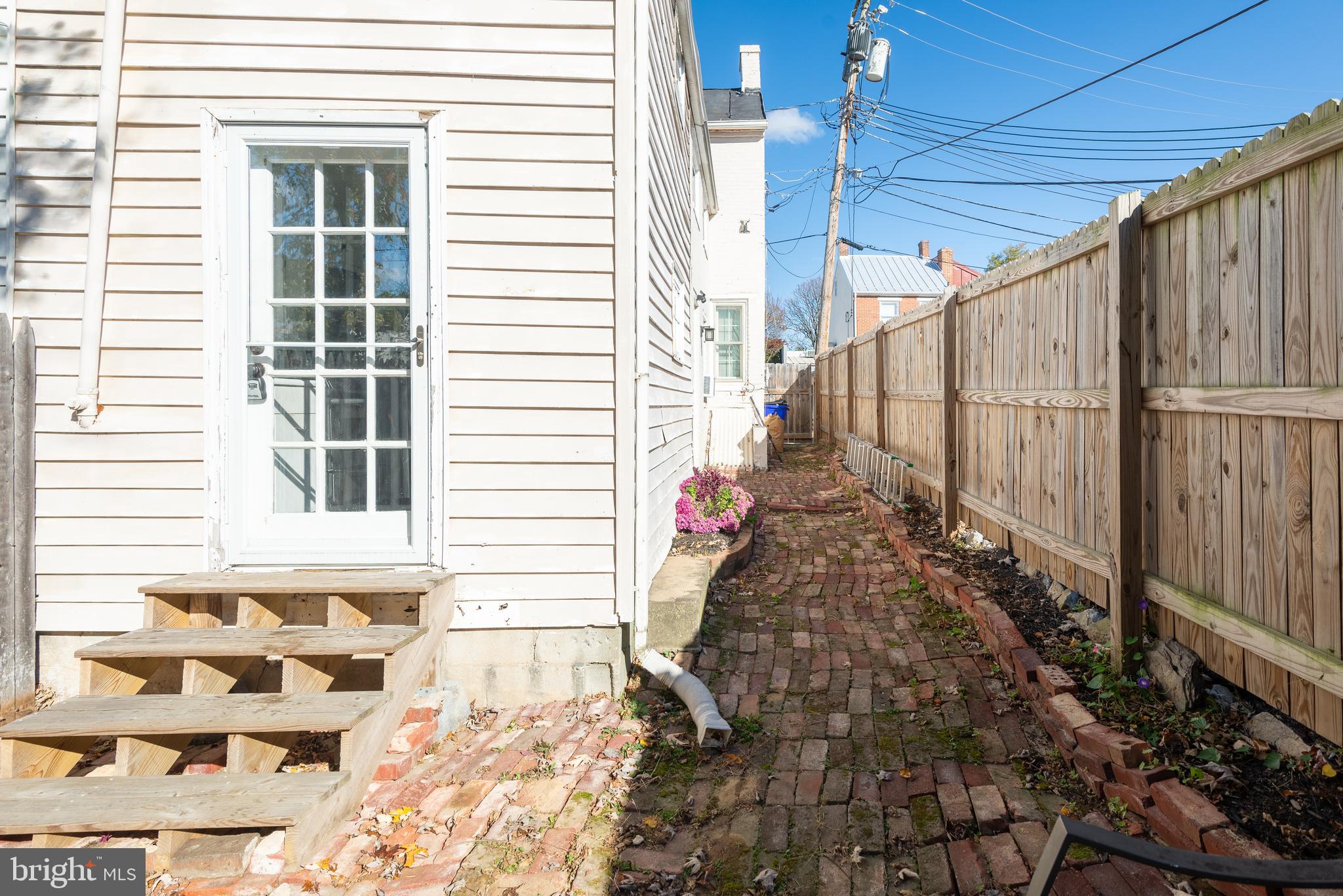 DOWNTOWN FREDERICK - Residential