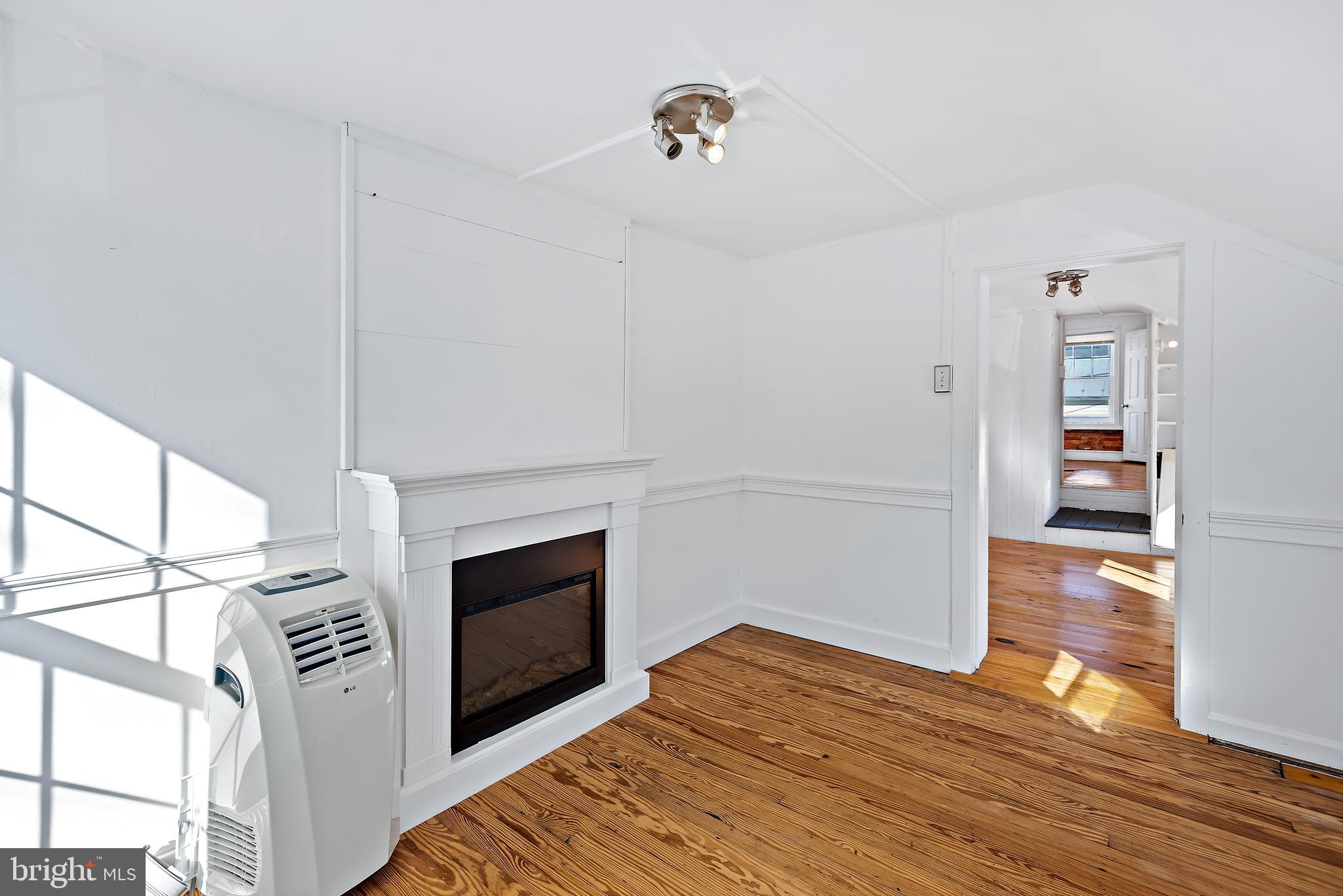 DOWNTOWN FREDERICK - Residential