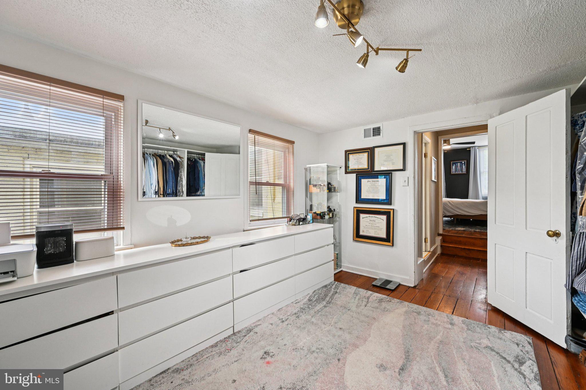 UPPER FELLS POINT - Residential