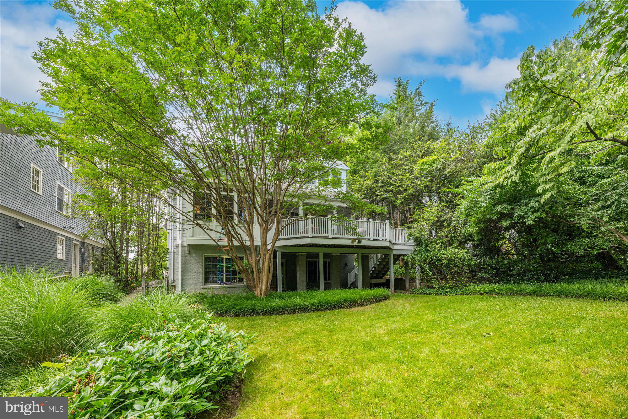 WEST CHEVY CHASE HEIGHTS - Residential
