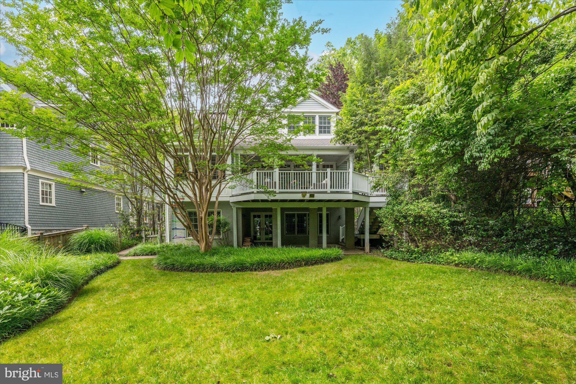 WEST CHEVY CHASE HEIGHTS - Residential