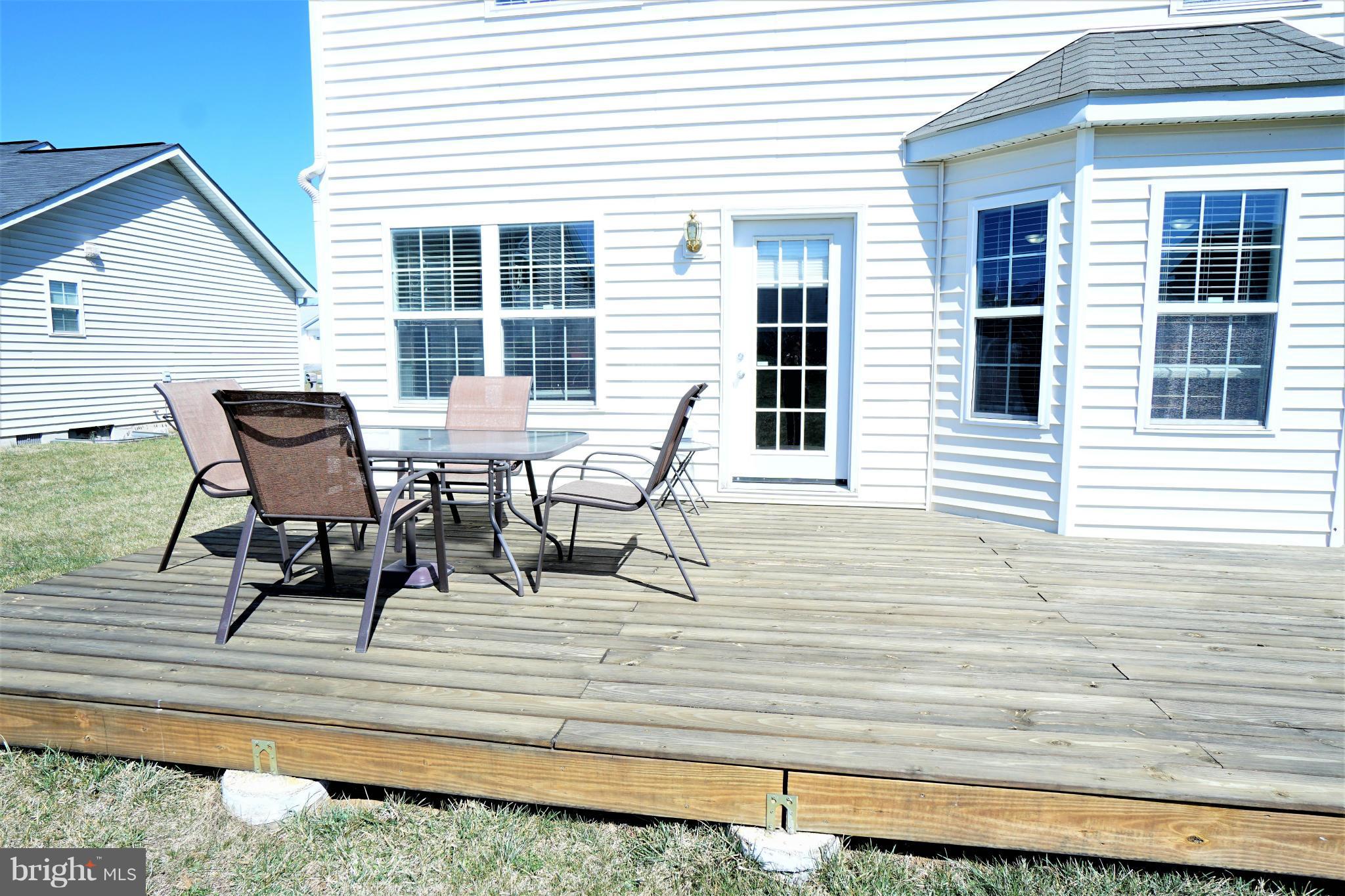 RIDGEFIELD - Residential