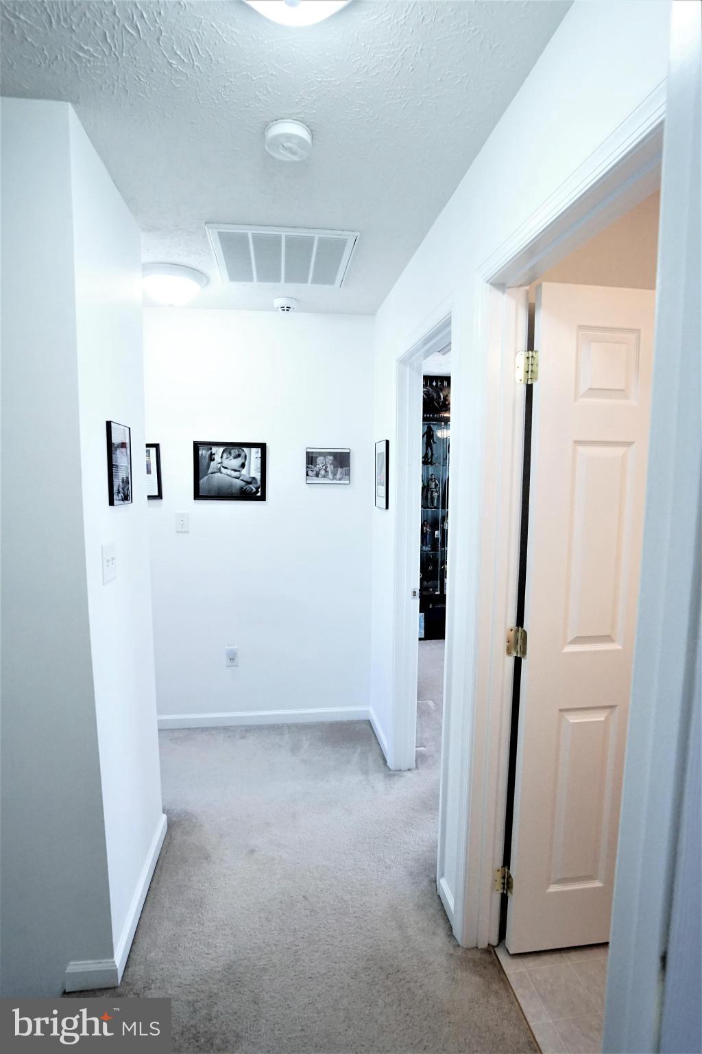 RIDGEFIELD - Residential