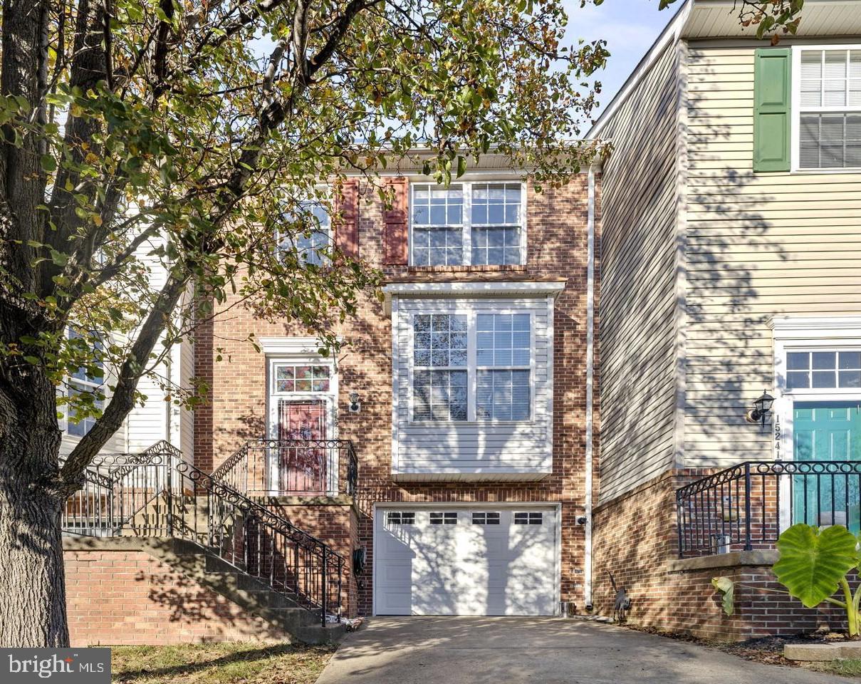 BRIGHTWOOD FOREST - Residential Lease