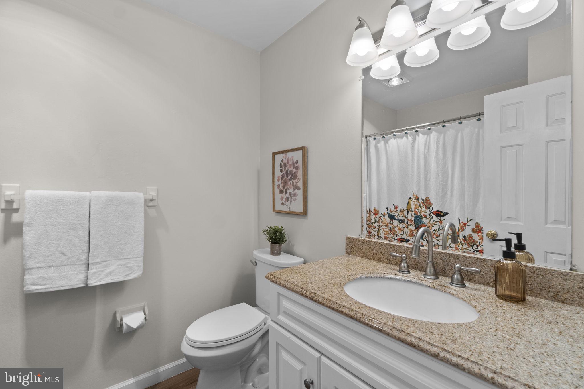 WHITE OAK ESTATES - Residential