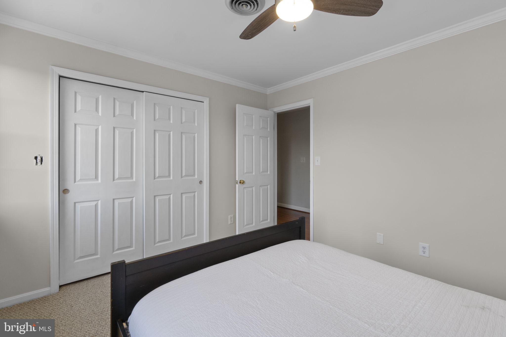 WHITE OAK ESTATES - Residential